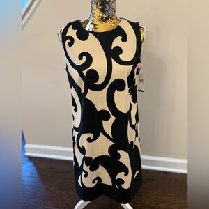 Black and Cream Sleeveless Dress
